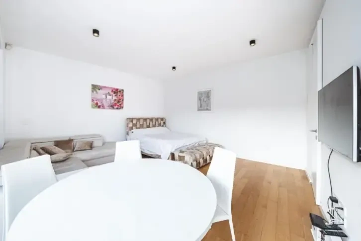 Apartment in a prestigious complex in the center of Zagreb