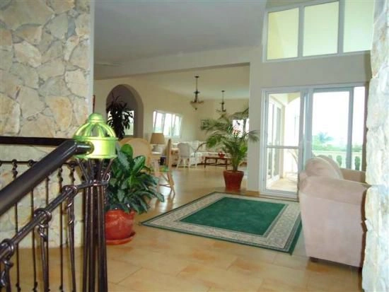 Oceanfront villa 5+1 in the suburbs of Puerto Plata, Dominican Republic