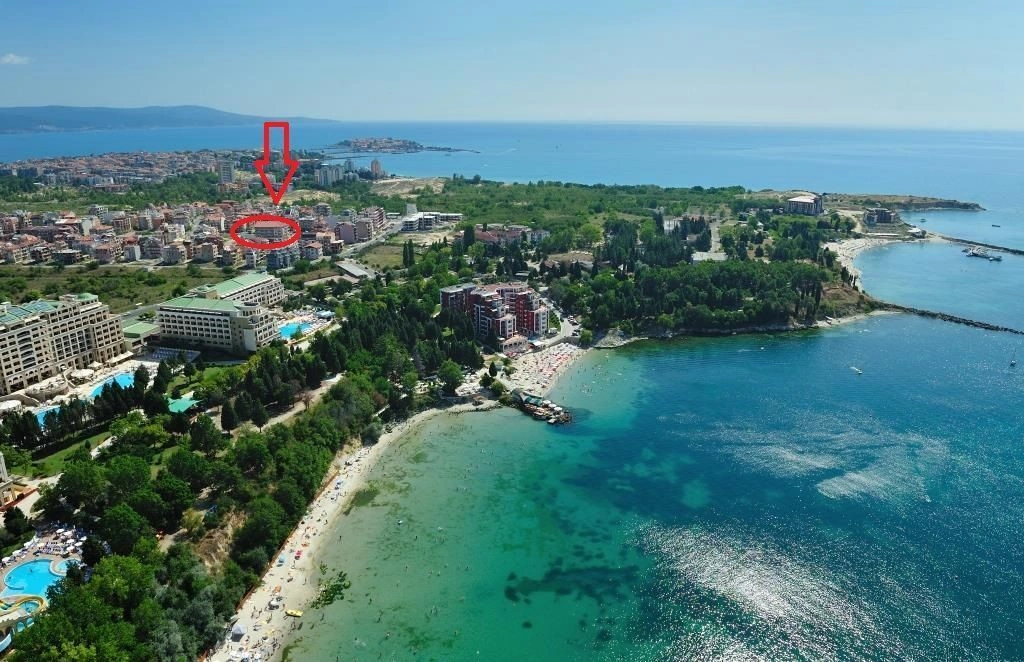 Studio apartment with a spacious terrace in Nessebar, Bulgaria