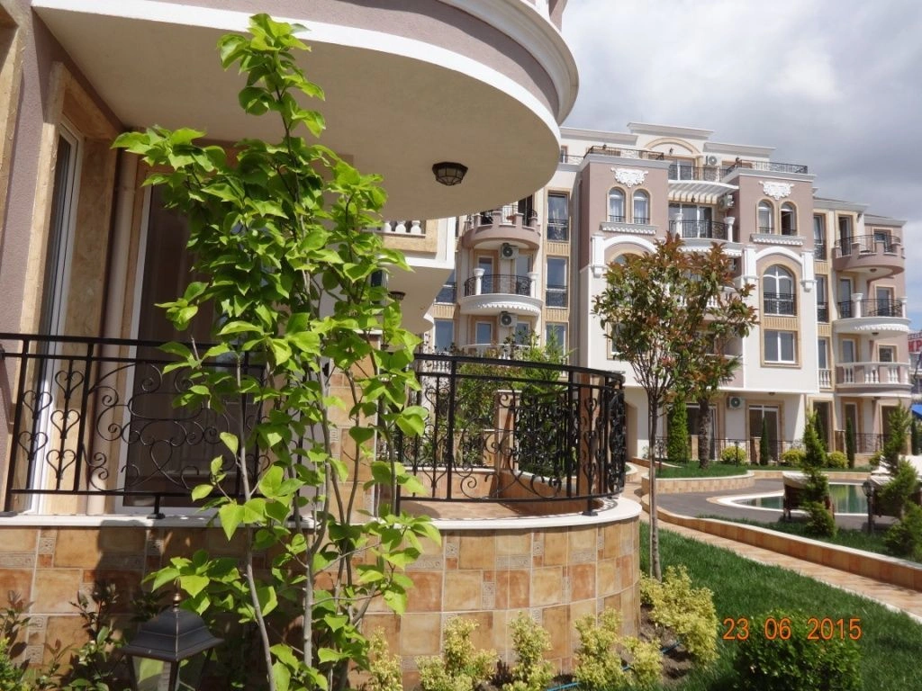 Apartment with furniture and appliances in a modern complex in Ravda, Bulgaria