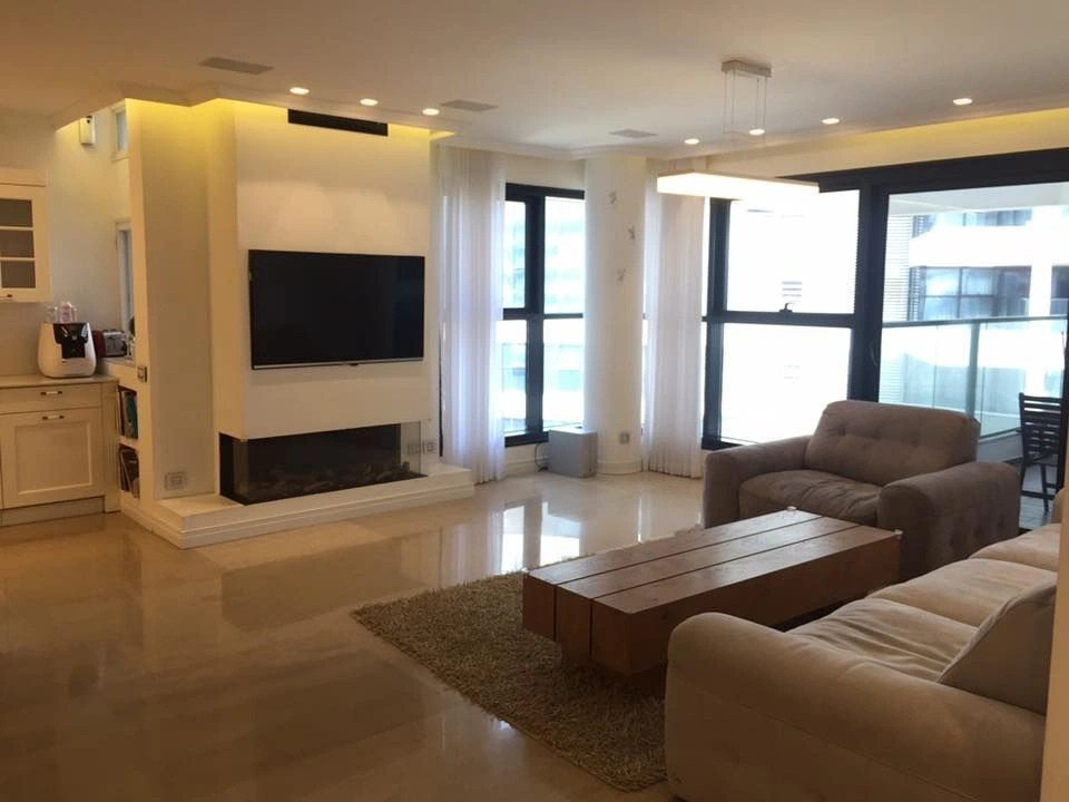 Fully furnished apartment in Netanya on the first line by the sea, Israel