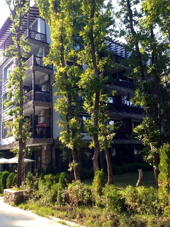 Spacious apartment surrounded by pine forest in Primorsko, Bulgaria, 60 m²