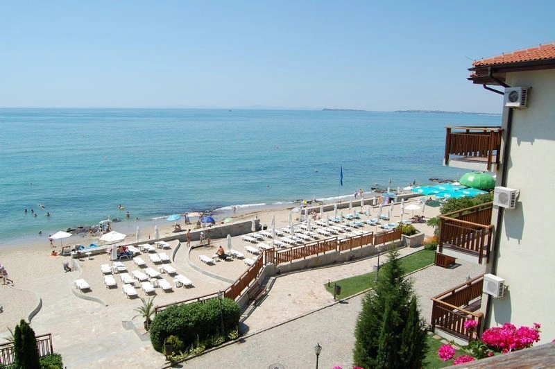 Apartment with sea view in a prestigious complex in Sveti Vlas, Bulgaria