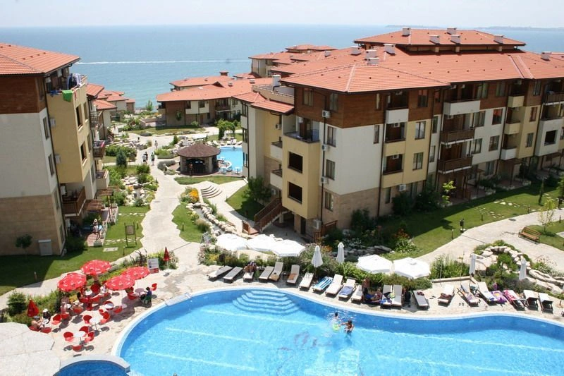 Apartment with sea view in a prestigious complex in Sveti Vlas, Bulgaria