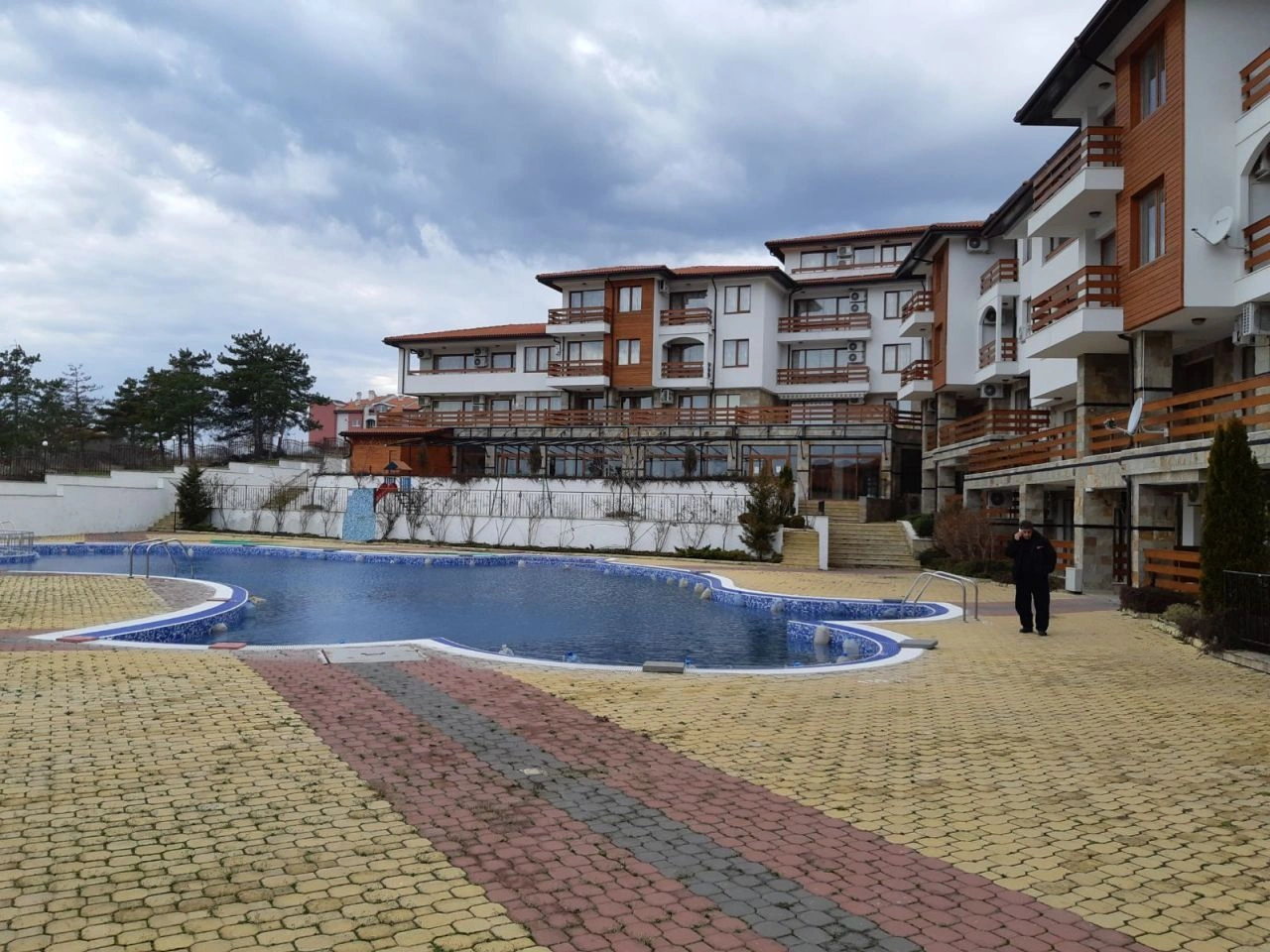 Apartment with a protected area in Kosharitsa, Bulgaria
