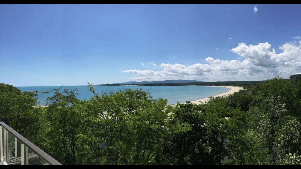 View apartment on the first line by the sea in Primorsko, Bulgaria