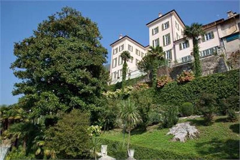 Luxury apartment on Lake Como