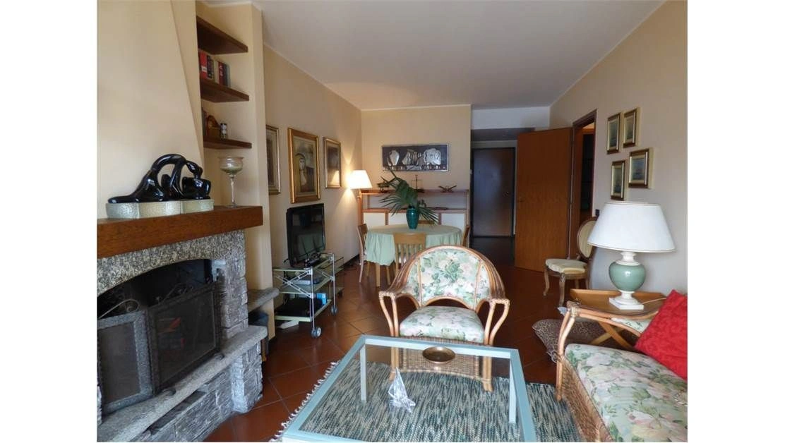 View apartment 80 m2 in Como