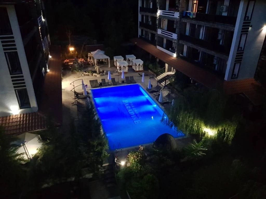 Apartment with furniture and appliances in a prestigious complex in Primorsko, Bulgaria