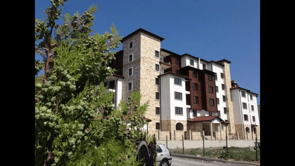 Apartments with furniture and appliances in a prestigious complex in Nessebar, Bulgaria