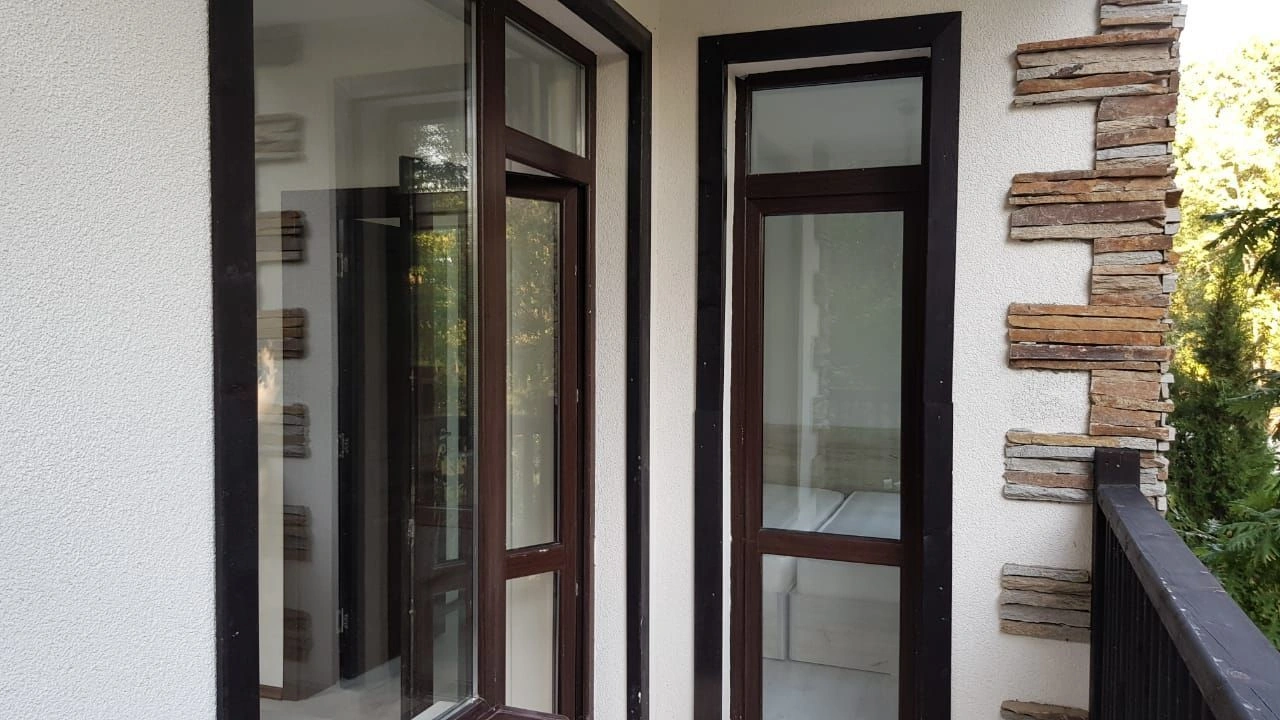 Apartment with a view of the forest next to the sandy beach in Primorsko, Bulgaria