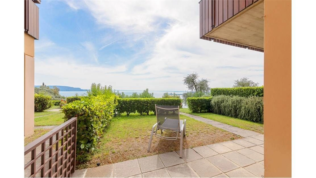 Apartment with terrace in Fasano