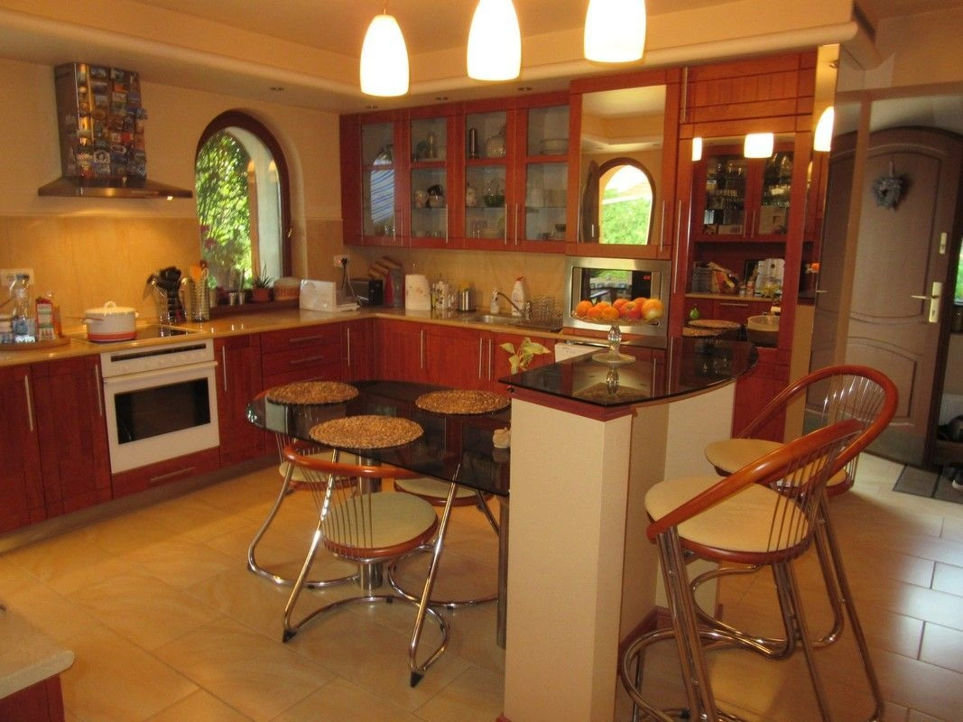 Budapeşte'de eşyalarıyla birlikte 4+1 daire