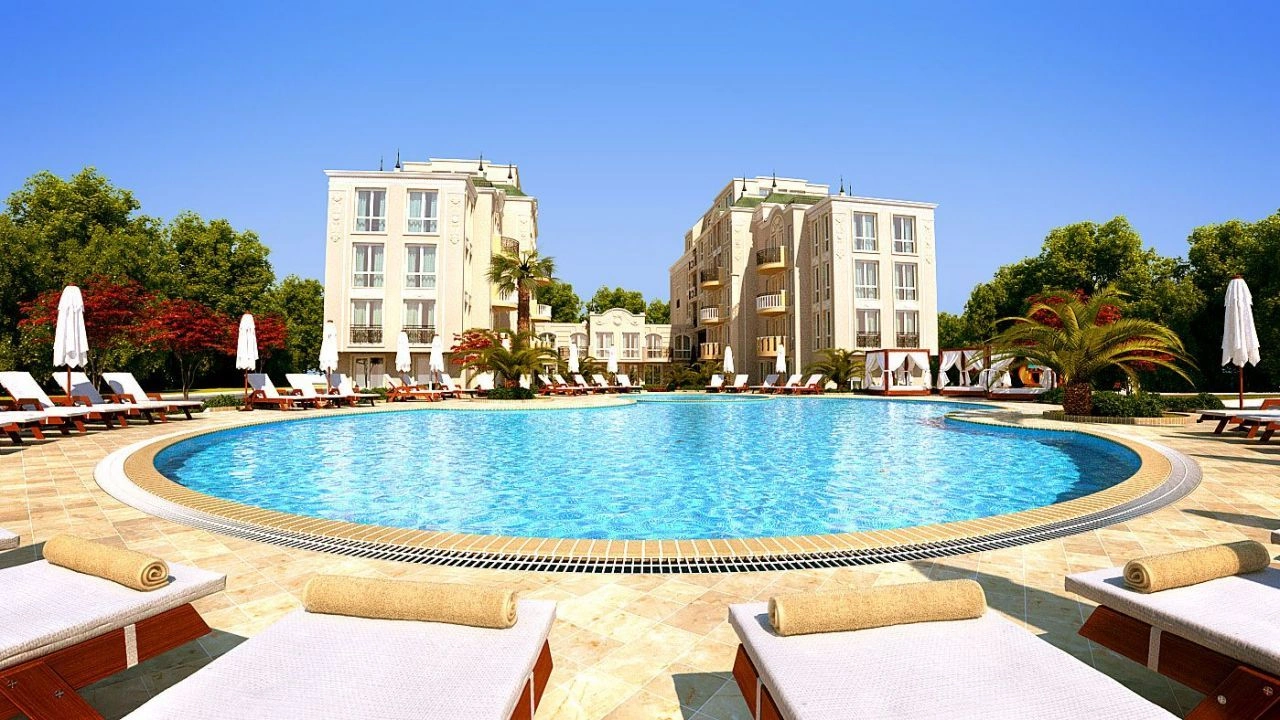 Apartment near the beach in a prestigious complex in the center of Ravda, Bulgaria