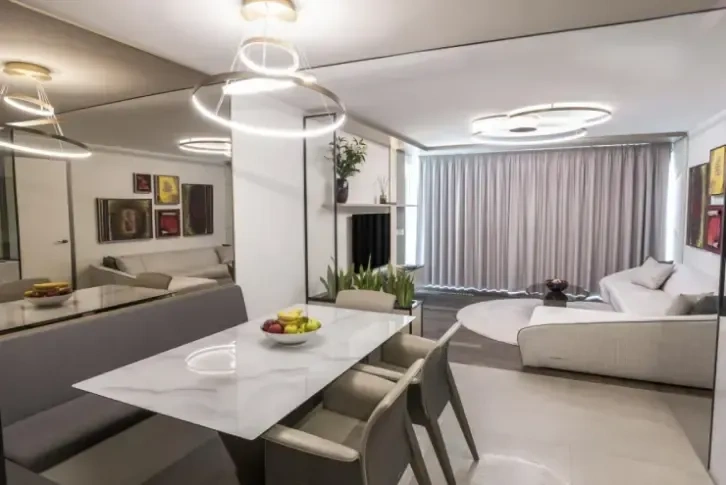 Luxury apartments of 95 sq. m.m overlooking the sea harbor, in the city of Opatija