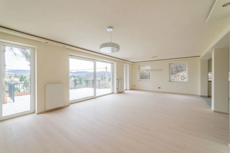 Büyük 4+1 ev Budapeşte'de