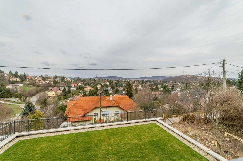 Büyük 4+1 ev Budapeşte'de