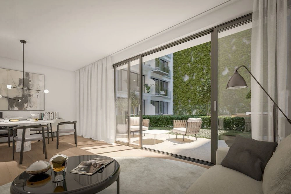 Two-bedroom apartment in a historic building in center of Vienna