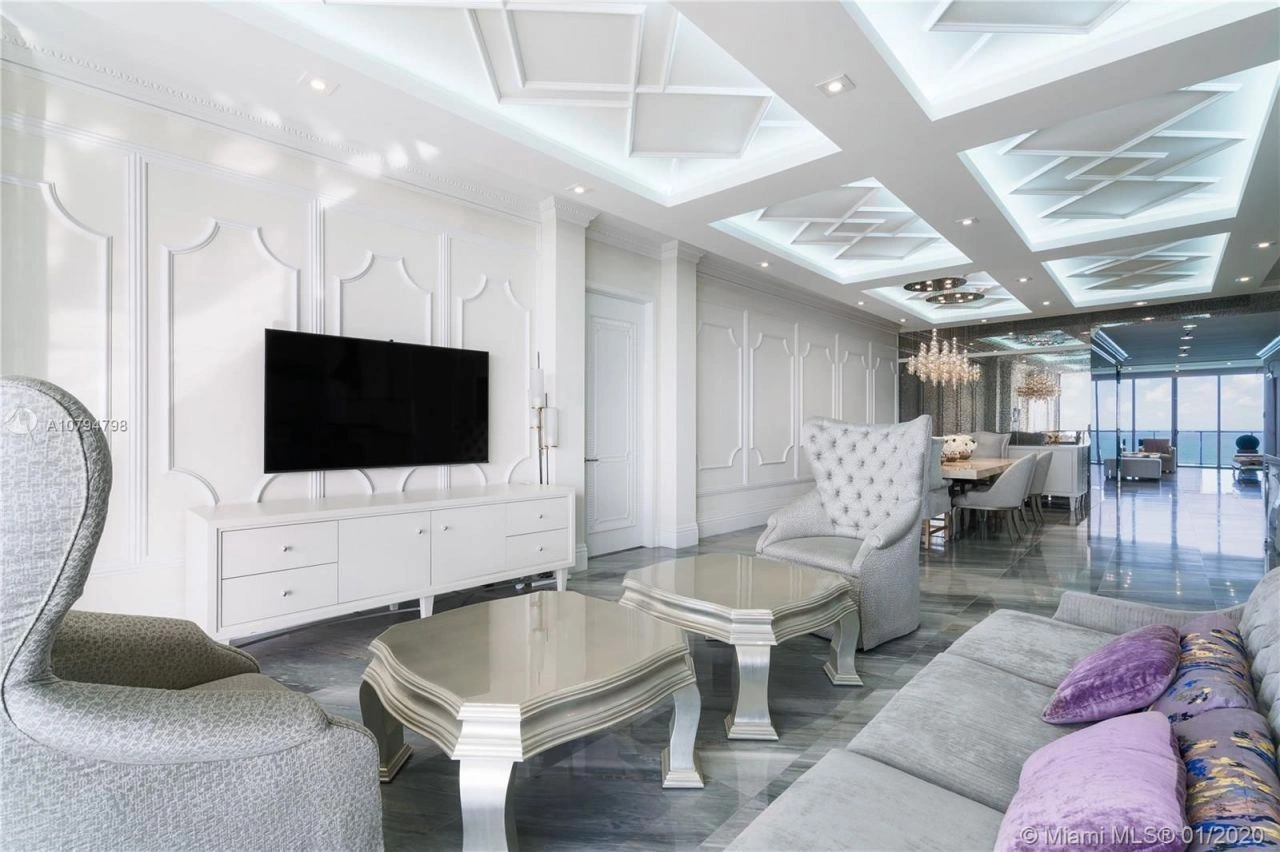 شقة في ميامي مع الأثاث والأجهزة الكهربائية في مجمع حديث، الولايات المتحدة الأمريكية