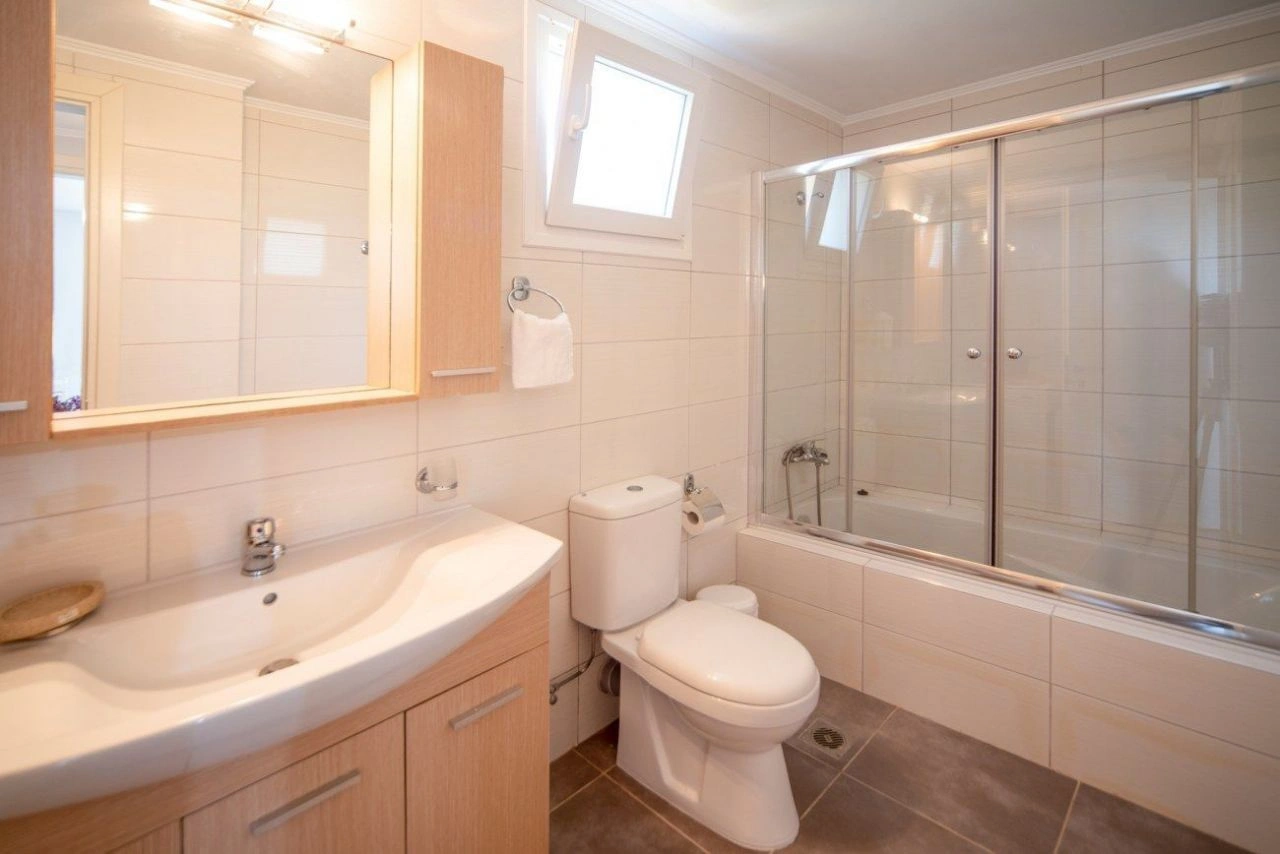 Villa 3+1 in Agios Stefanos