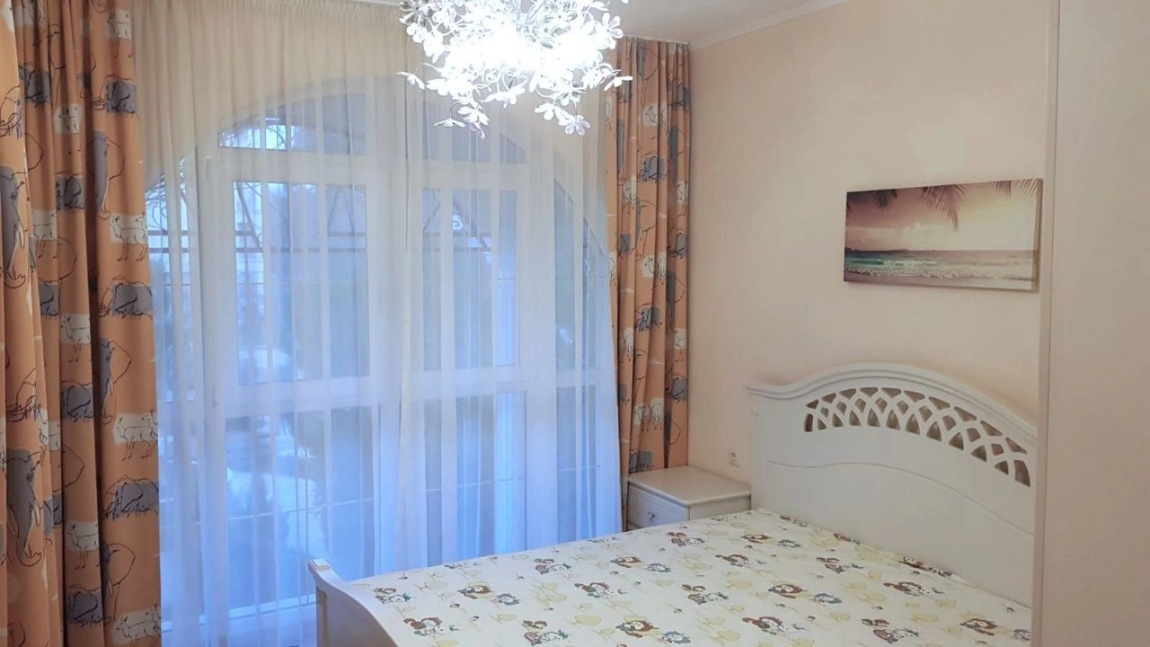 Townhouse with outdoor pool in Sunny Beach, Bulgaria