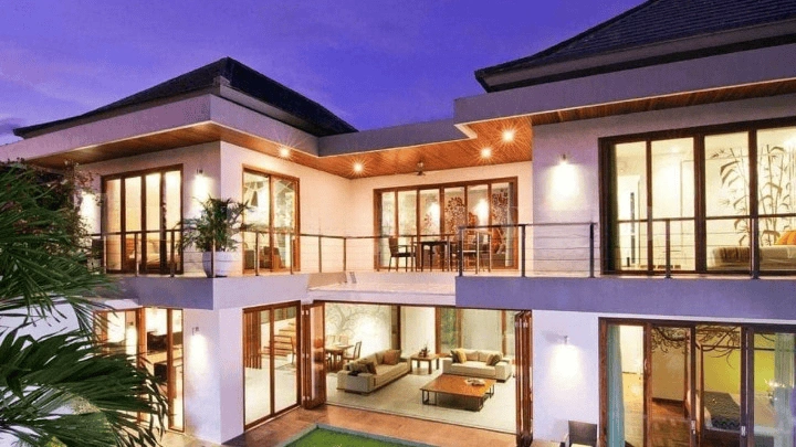 Unique villa of 310 m2 in a quiet location in Seminyak