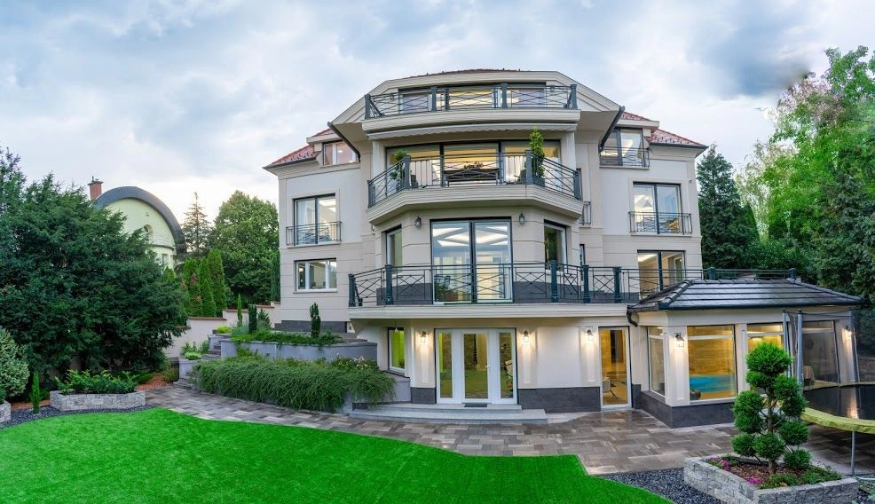 Budapeşte'de 6+1 lüks villa
