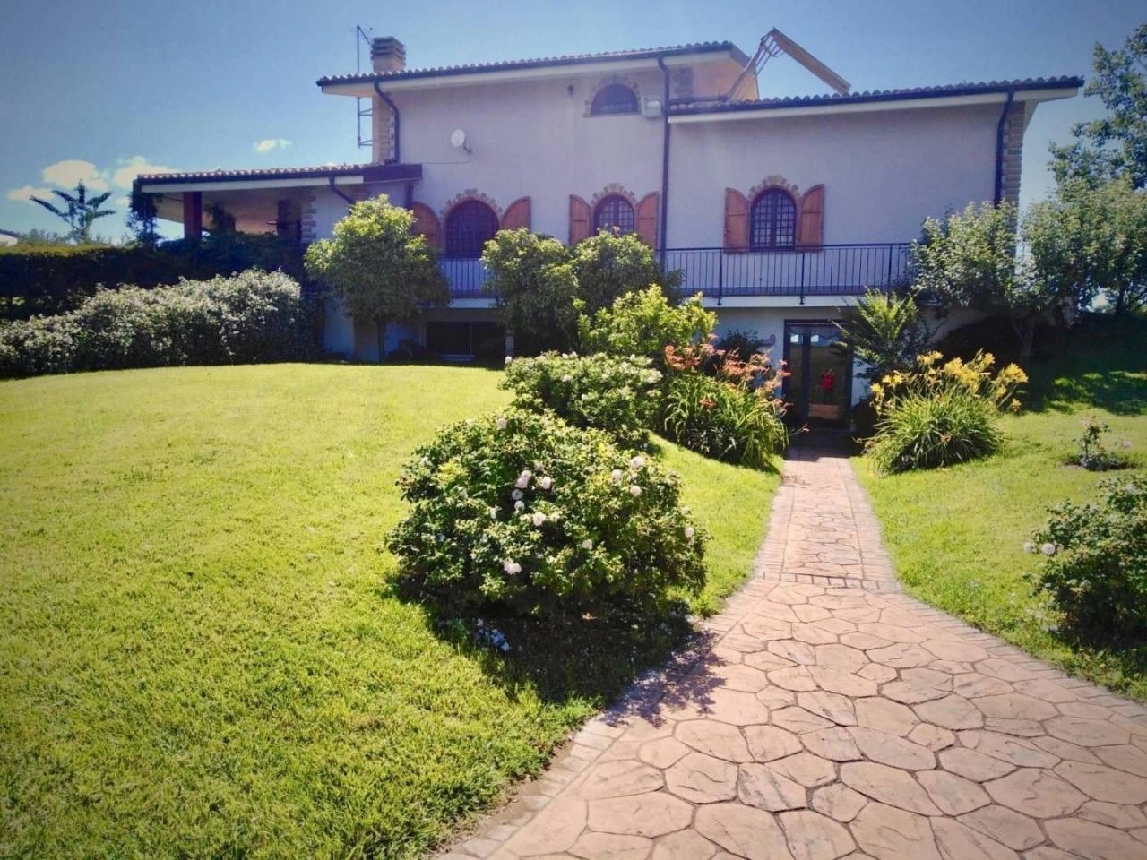 Villa in Cerveteri, area 420 m2