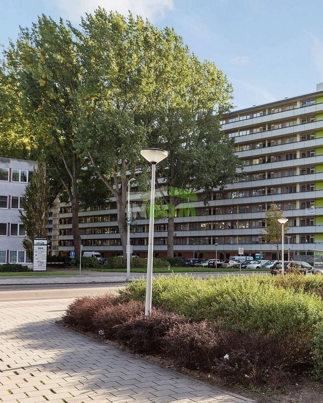Apartment 2+1 in Osdorp-Oost area in Amsterdam