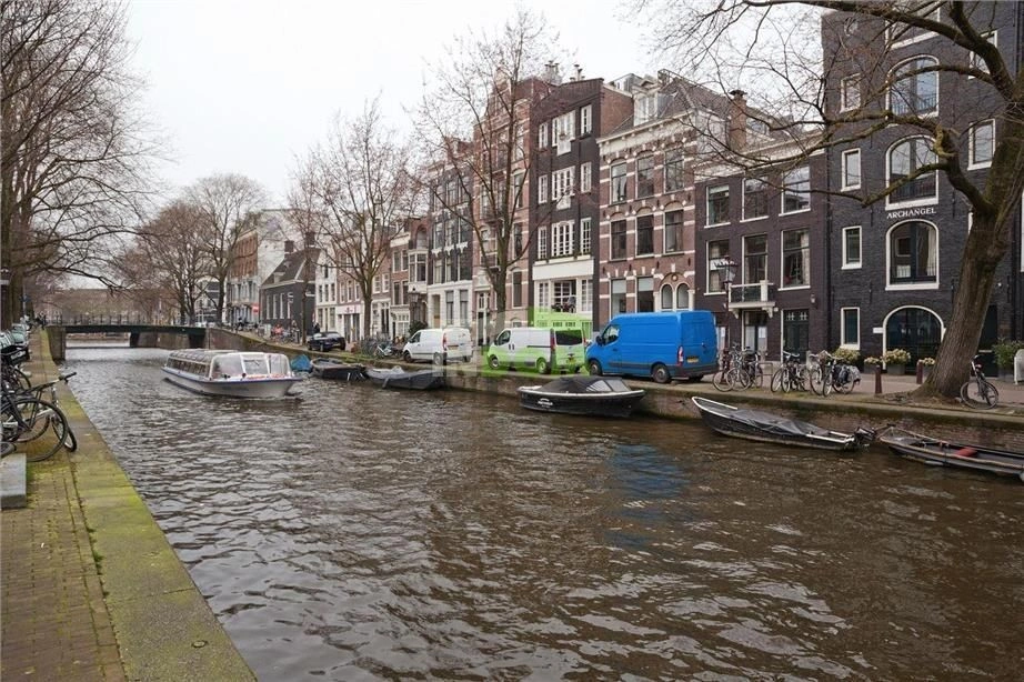 Appartement 1+1 près des canaux à Amsterdam