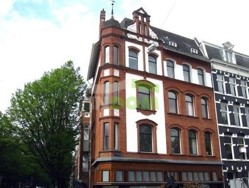 آپارتمان در یک خانه تاریخی زیبا در کانال در مرکز آمستردام - 582,400 €