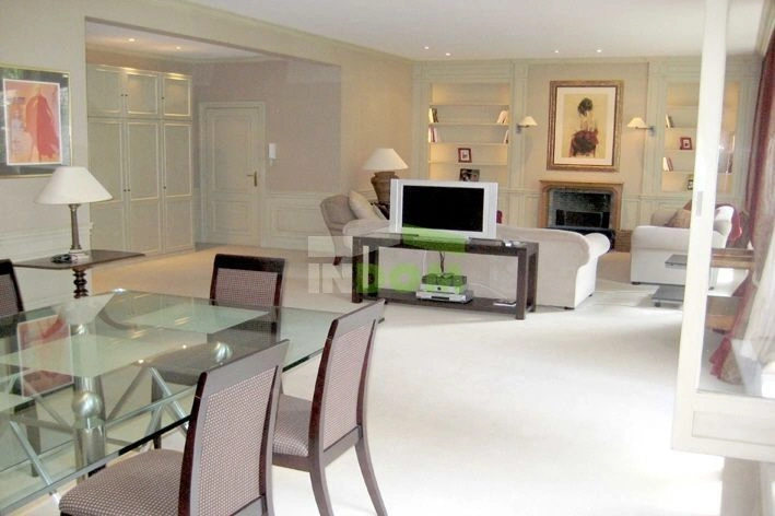 آپارتمان با تراس وسیع در منطقه معتبر بروکسل، بلژیک