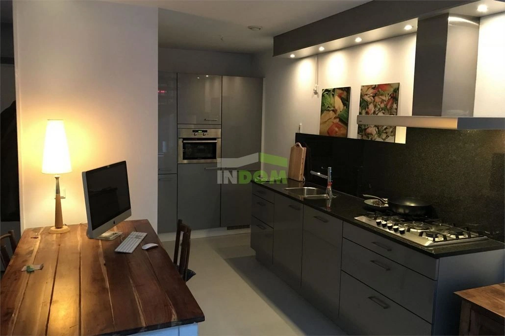 شقة مشرقة في المركز التاريخي لأمستردام، هولندا