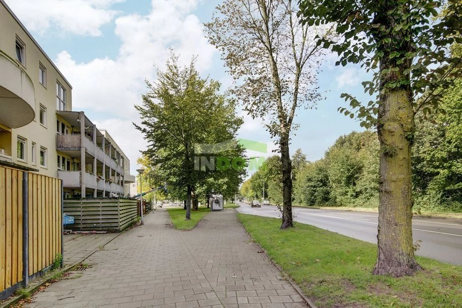 شقة مشرقة في الطابق الرابع في الجزء الشمالي من أمستردام، هولندا