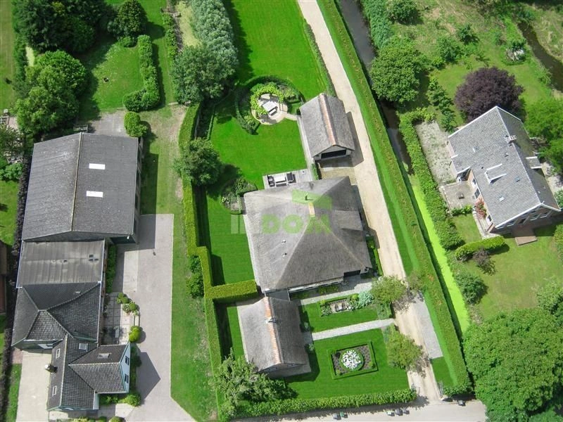 فيلا على الخليج في منطقة راقية من أمستردام، هولندا