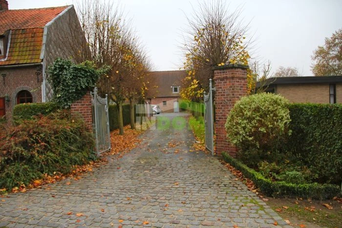 Villa in historic Ghent with summer veranda and fireplace, Belgium