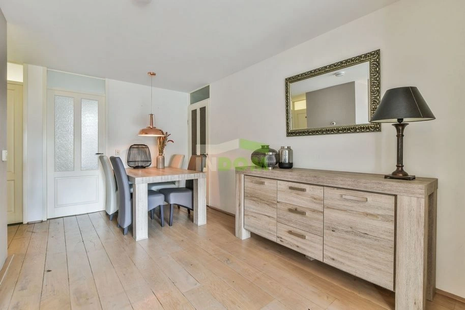 شقة مع حديقة خاصة في المنطقة الغربية من أمستردام، هولندا