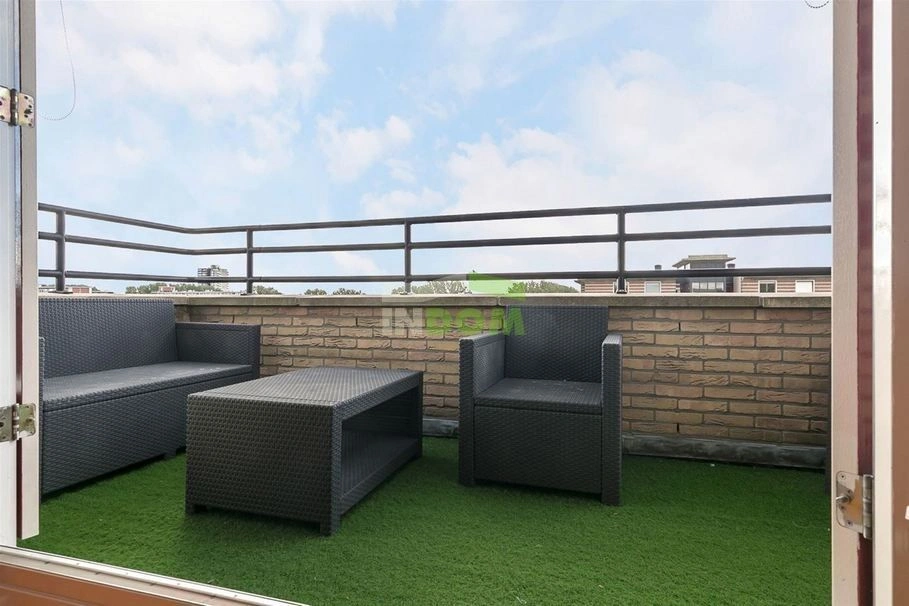 شقة مشرقة مكونة من غرفتي نوم في منطقة سكنية في أمستردام - 492,800 €