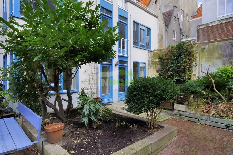 آپارتمان با محوطه بسته در مرکز آمستردام، هلند