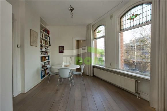 آپارتمان در یک خانه تاریخی زیبا در کانال در مرکز آمستردام - 582,400 €