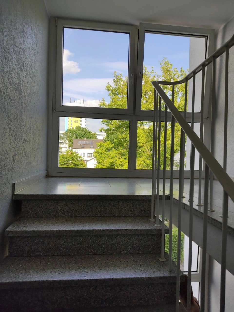 استوديو في منطقة مرموقة في دوسلدورف