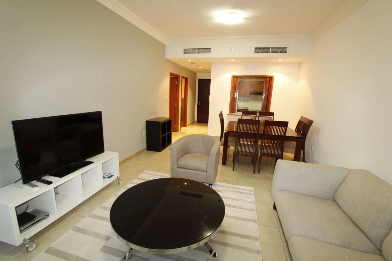 Apartamento 80 m2 con vistas a los campos de golf en Dubái