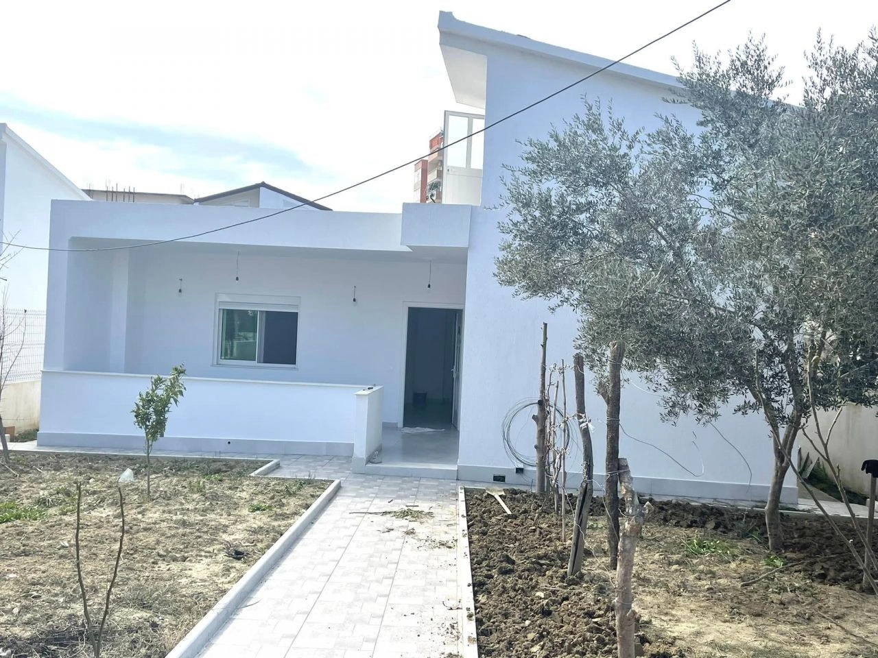 Prächtiges 2+1-Haus in der Nähe des Meeres in Durrës