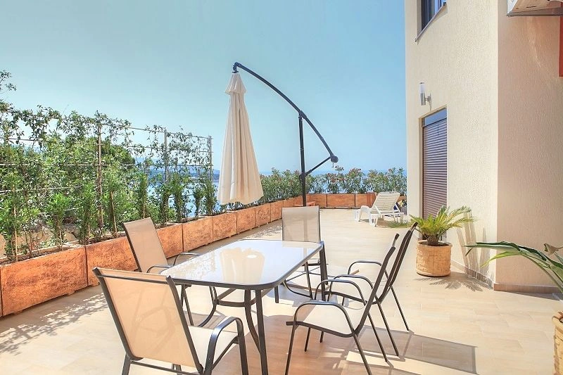 Appartement de 242 m2 sur la Riviera de Bar