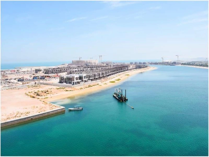 उत्तरी अमीरात रस अल खैमाह में 193 m2 का अपार्टमेंट