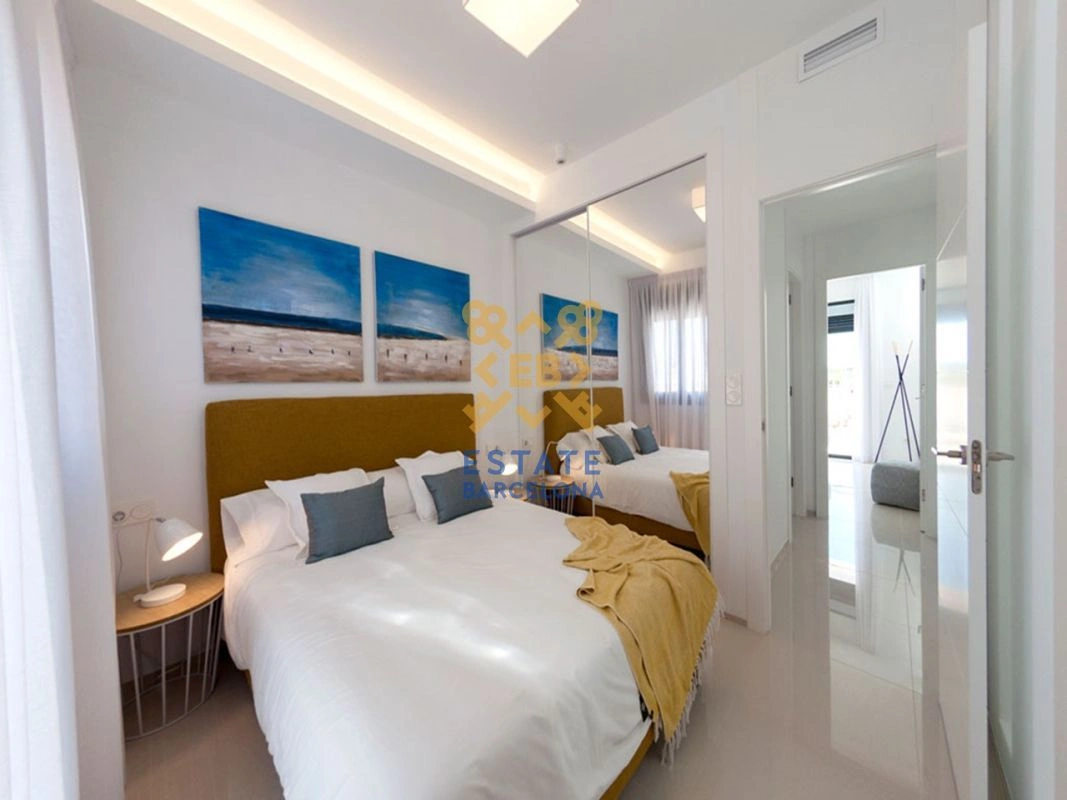 Magnificent townhouse of 101 m2 in the urbanization of Doña Pepa