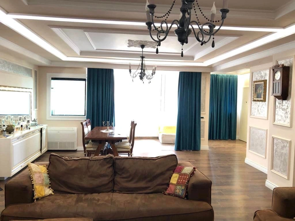 Luxury villa 282 m² in Durres