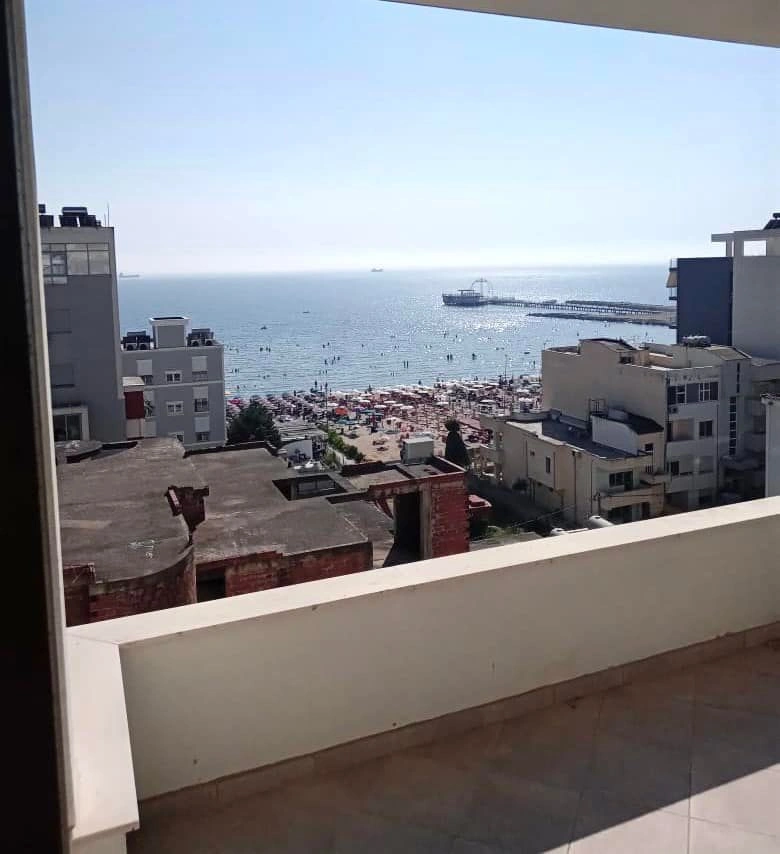 Spacious apartment 127 m² in Durres