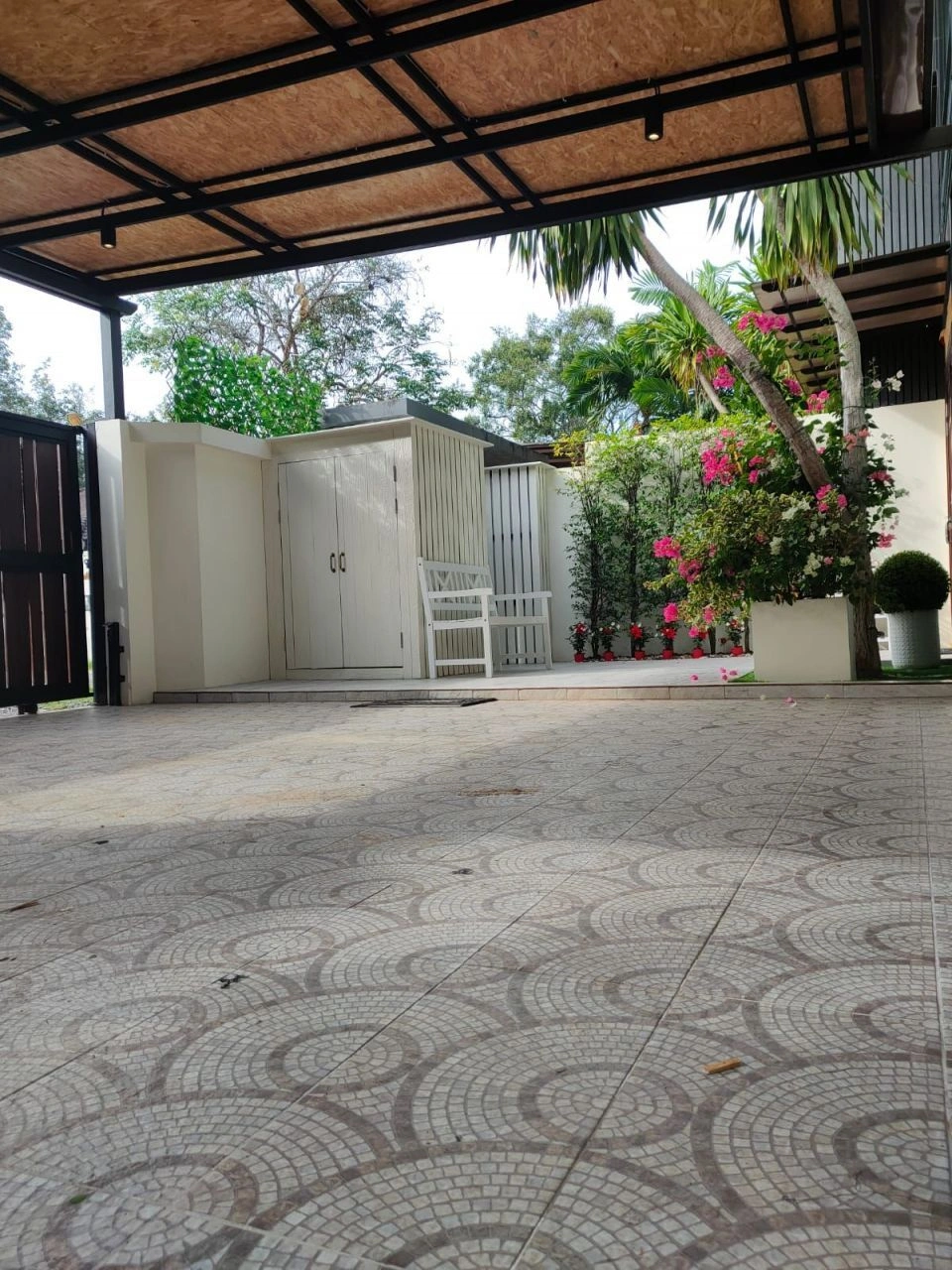 Villa 3+1 en una zona de prestigio en Phuket