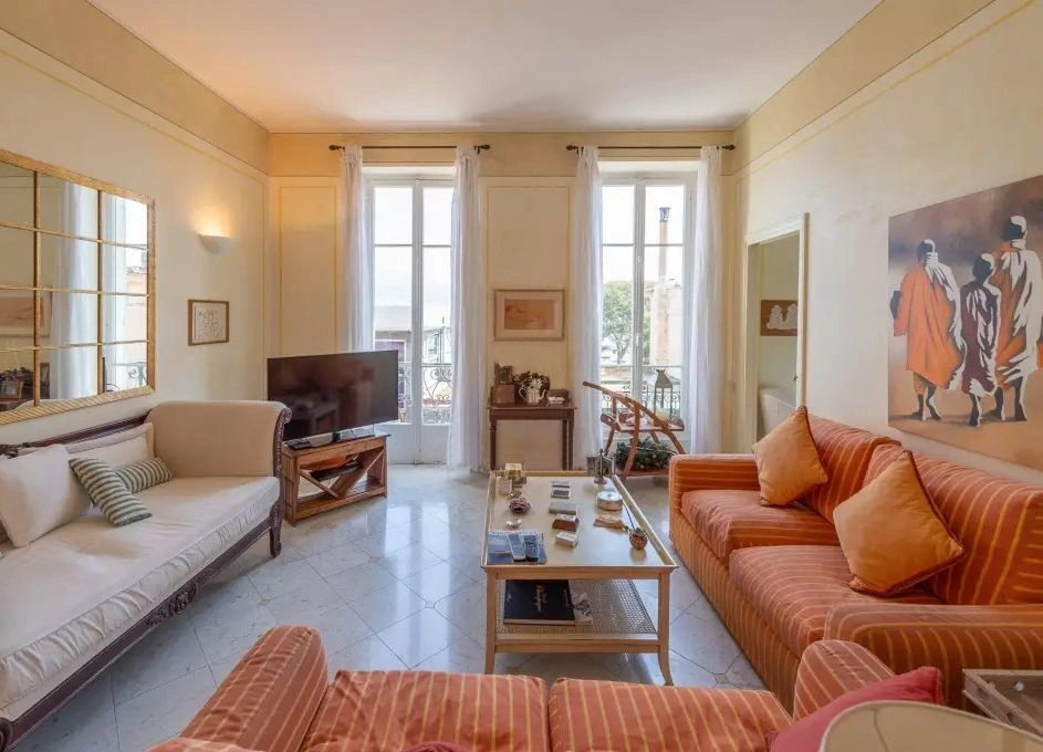 Apartamento en el centro de la estación de Saint-Jean-Cap-Ferrat, Francia